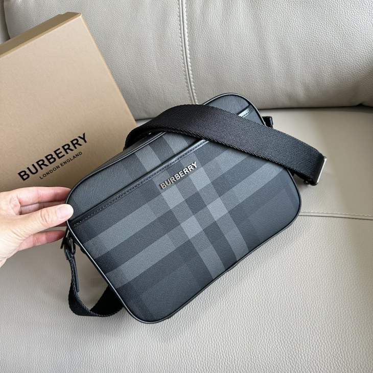 Picture of Burberry Mens Bags _SKUfw218394267fw